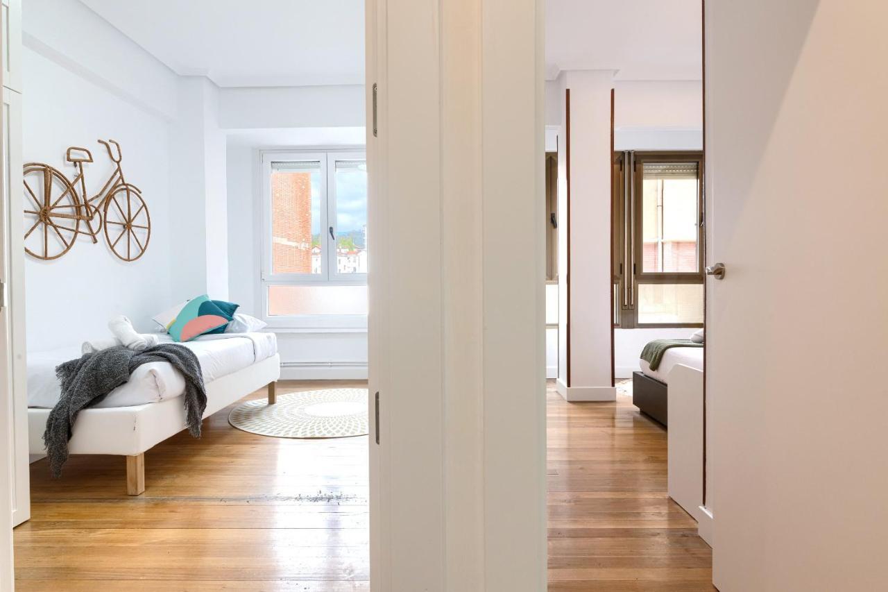 Iturribide Hogar Moderno Junto Al Metro Lägenhet Bilbao Exteriör bild